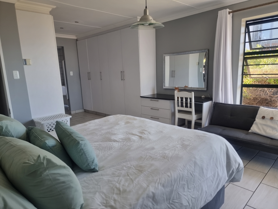 3 Bedroom Property for Sale in Dana Bay Western Cape